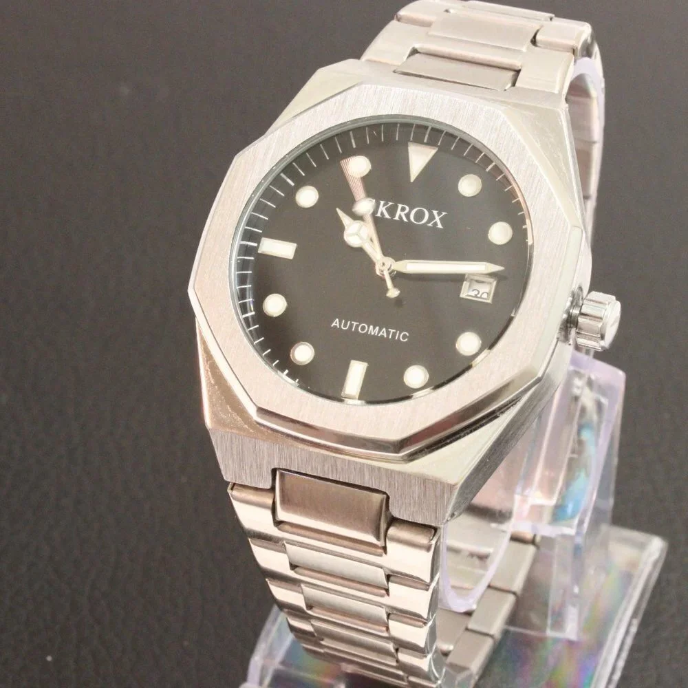 Men's Integrated Bracelet Sports Watch Automatic See Through Case back 41mm